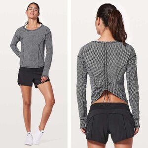 Lululemon On Pace Long Sleeve In Monochromic Black Size 6